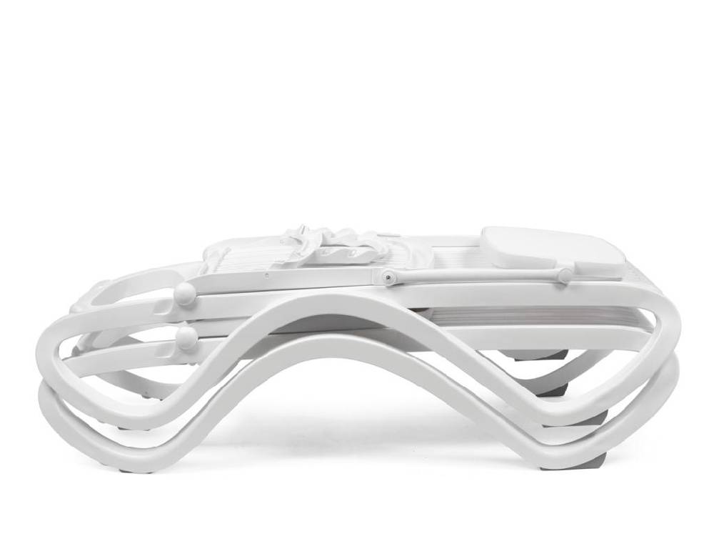 Шезлонг-лежак пластиковый, Tropico, 1700-1945х690х910 мм,  белый
